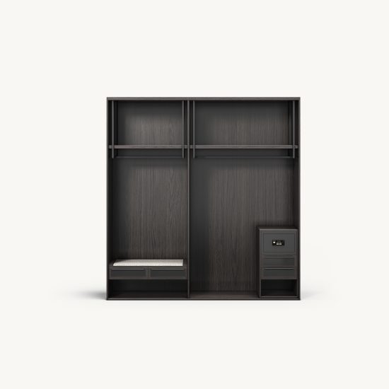 GR010-Closet